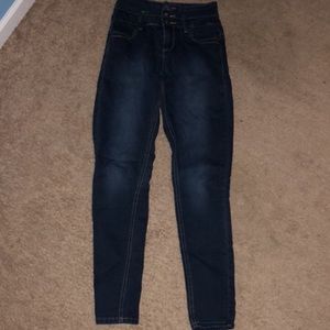 High waisted jeans